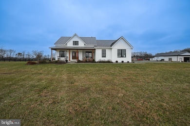 165 Ancient Oak Ln, Berryville, VA 22611 - photo 2