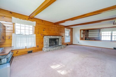 8 Squassick Rd, West Springfield, MA 01089 - photo 7