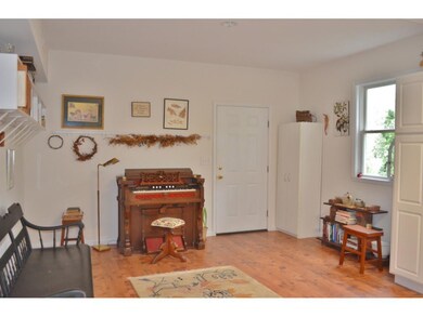 731 E Maple St, Johnson City, TN 37601 - photo 3