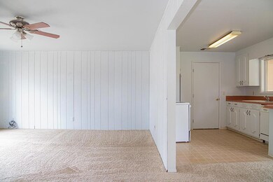 710 SW Westholm Ave, Grants Pass, OR 97526 - photo 4