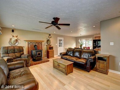 106 Honey Creek Cir, Stephens City, VA 22655 - photo 4