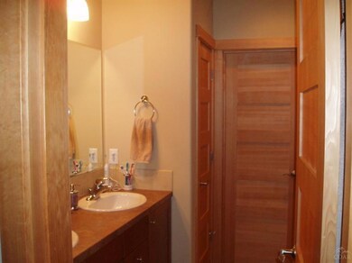 unlisted-address, Sisters, OR 97759 - photo 7