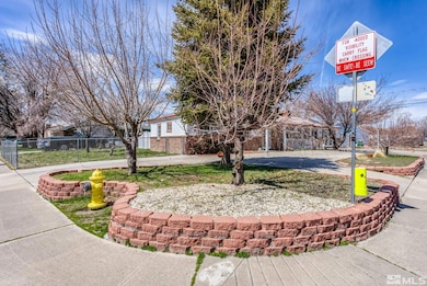 1301 4th St, Sparks, NV 89431 - photo 3