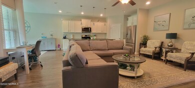 Lv Rm - Open concept