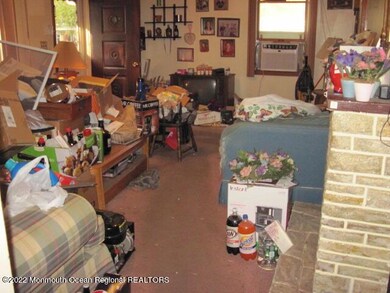 676 Forrest Ave, South Amboy, NJ 08879 - photo 5