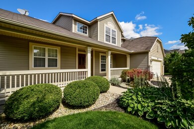 003-Front_Entrance-4697527-medium