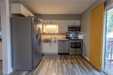 305 Pimlico Dr, New Albany, IN 47150 - photo 7