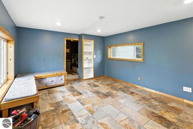 534 S Main St, Au Gres, MI 48703 - photo 6