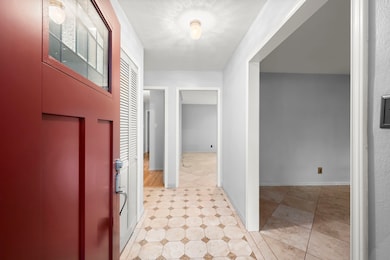 4537 Kingfisher Dr, Houston, TX 77035 - photo 6