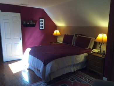 6 Lori Ln, Oak Bluffs, MA 02557 - photo 3