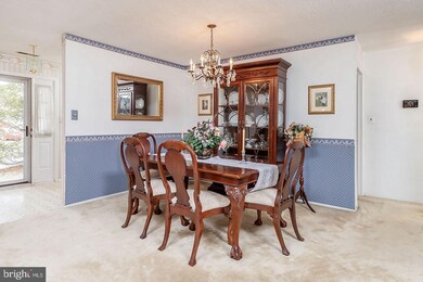 29 Knollwood Dr, Woodbury, NJ 08096 - photo 6