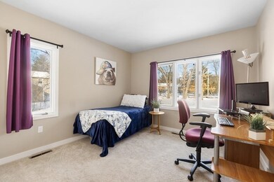 147 Spectacle Pond Rd, Littleton, MA 01460 - photo 6