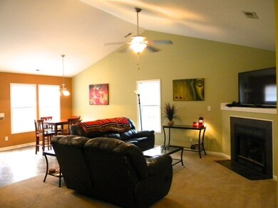 112 Emerald Ct, Holly Ridge, NC 28445 - photo 6