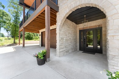 Entry Arch 2