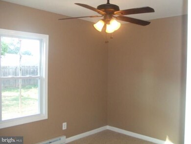 34 Yawmeter Dr, Middle River, MD 21220 - photo 7