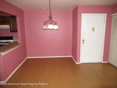 31 Quince Ct unit 279, Red Bank, NJ 07701 - photo 3
