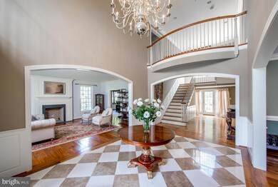 7 Harrison Dr, Newtown Square, PA 19073 - photo 2