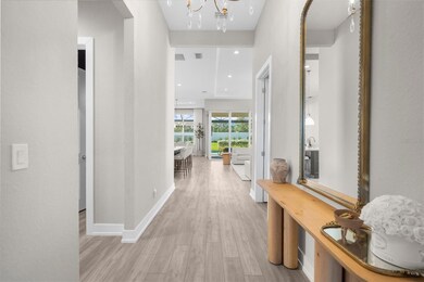 Foyer / Entryway