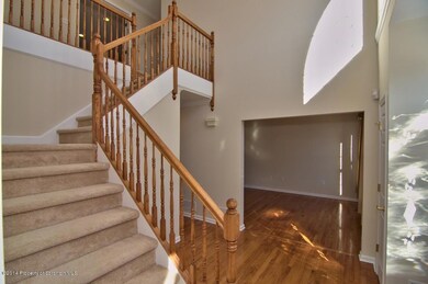 7 Kipling Dr unit 38, Moosic, PA 18507 - photo 4