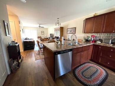 24 Fecteau Cir unit 17, Barre, VT 05641 - photo 6