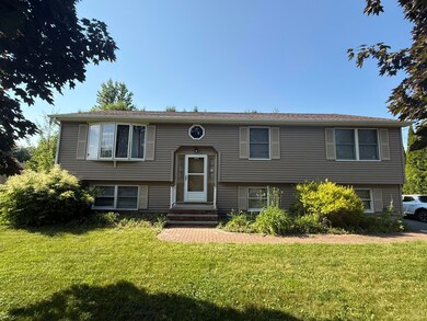 68 Laurel Cir, Bangor, ME 04401 - photo 3