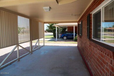 Front New Dual Pane Windows & Shutters