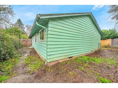 1912 17th Ave, Forest Grove, OR 97116 - photo 2