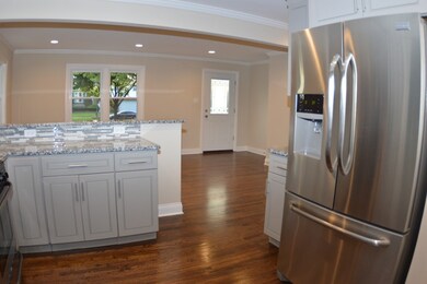 931 Westchester Blvd, Westchester, IL 60154 - photo 3