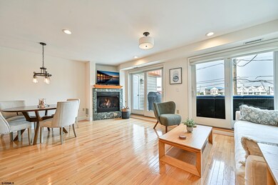 212 N Adams Ave unit 4, Margate City, NJ 08402 - photo 2