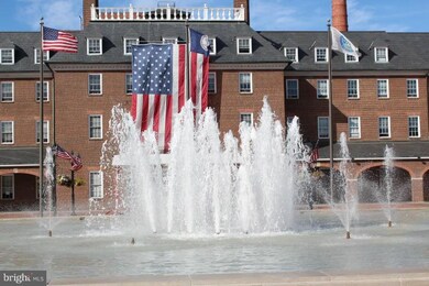 121 E Taylor Run Pkwy, Alexandria, VA 22314 - photo 4