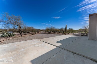 Front drive way area