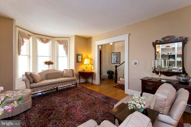 115 N Washington St, Winchester, VA 22601 - photo 5