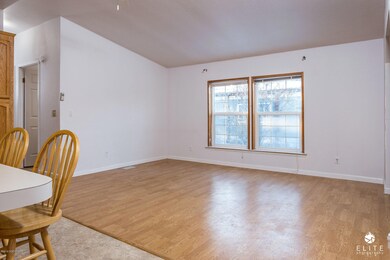 4101E65thAve(6of19)
