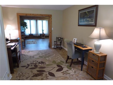 Bonus Room or Receiving Room ... Current Owners Us