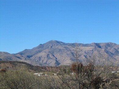 Panoramic mtn. views!