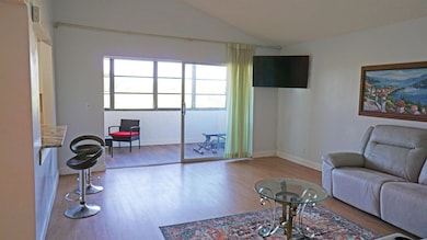 2601 Boundbrook Blvd unit 206, West Palm Beach, FL 33406 - photo 5