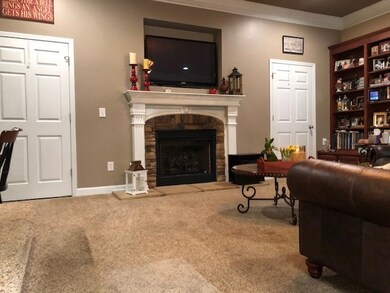 114 Idle Dr, Shelbyville, TN 37160 - photo 3