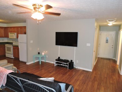 135 Aulbern Dr E, Mount Washington, KY 40047 - photo 6