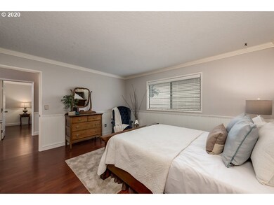Bedroom, Primary