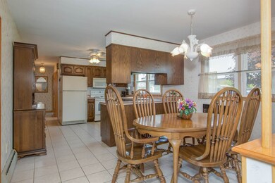 159 Maple St, Manchester, NH 03103 - photo 7