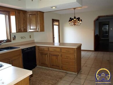 6200 SW Vorse Rd, Auburn, KS 66402 - photo 2