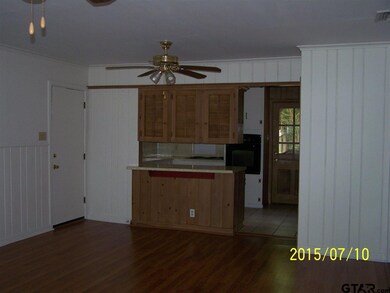 818 818 Watkins, Tyler, TX 75701 - photo 2