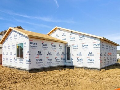 2387 Shadow Creek Cir, Des Moines, IA 50320 - photo 3