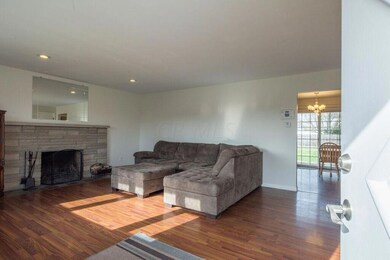 959 Miriam Dr E, Columbus, OH 43204 - photo 3