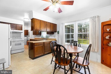 5254 Gordon Dr, King George, VA 22485 - photo 6