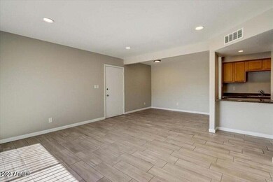 1130 E Butler Dr unit C6, Phoenix, AZ 85020 - photo 4