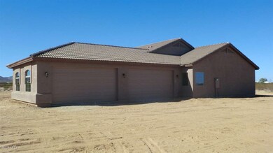 EXTENDED DEPTH 4 CAR GARAGE