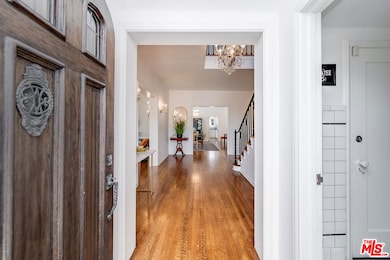 157 N Las Palmas Ave, Los Angeles, CA 90004 - photo 6