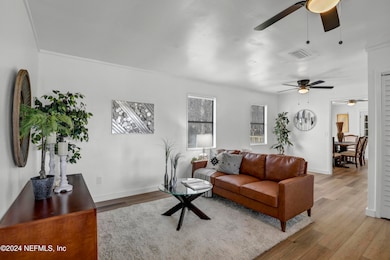 02 Living Room