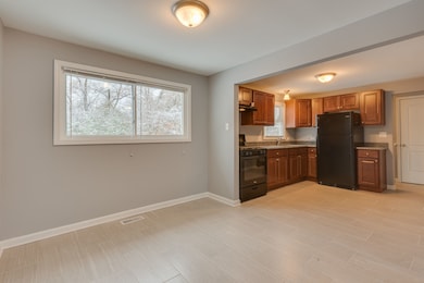 17708 John Ave, Country Club Hills, IL 60478 - photo 3